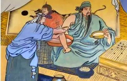 真是华佗为关羽刮骨疗伤吗？真正为关羽刮骨疗伤的是谁？