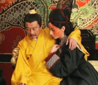 张居正为什么会落的一个家破人亡的结果？原因是什么