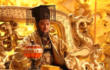 杨坚是如何“钓鱼执法”的？派人给大臣送银两查贪污