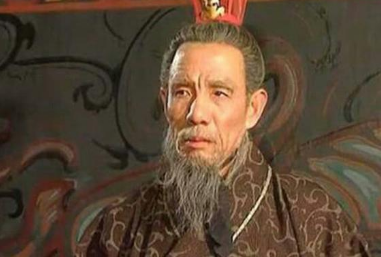 曹操临死前，为曹丕留下了哪几位辅佐大臣？