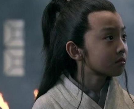 年少的孙权厉害到什么程度 曹操为何会说出生子当如孙仲谋
