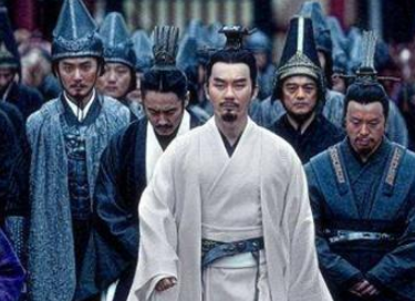 虎痴许褚为什么会两次败于张飞手中？是打不过吗