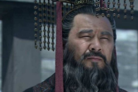 出身不好的曹操在什么时候开始有名气的呢?
