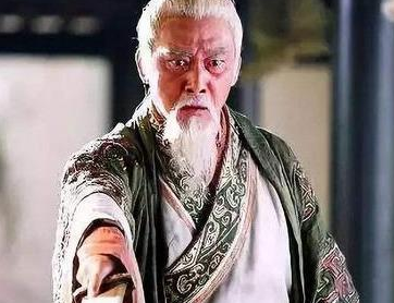伍子胥是什么人？他与楚平王有何深仇大恨