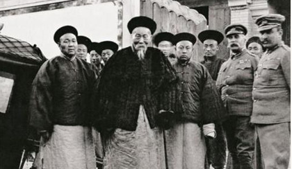 李鸿章的晚年生涯是怎样的？李鸿章在任期间签过哪些条约？