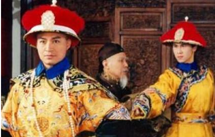 他们是凌驾清朝皇帝的权利之上 276年的时间里只出现过两个人
