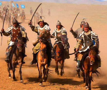 阔亦田之战中成吉思汗处于弱势，他是如何转败为胜的？