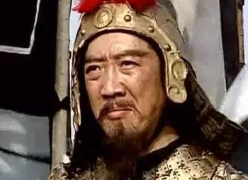 曹操最信任的将领为什么是于禁而不是张辽？原因是什么