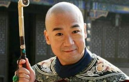 历史上的和珅与纪晓岚到底是什么样的 他们两人真的可以相提并论吗