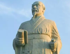 秦穆公为什么能位列春秋五霸？他的霸主地位是如何奠定的？