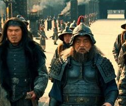 段煨在西凉军中是什么军衔？他是什么结局？