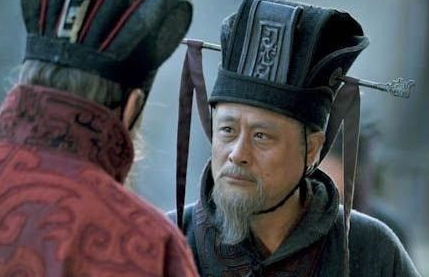 陈昱的功绩本能位列三公，为何最后却无奈辞官归隐呢？