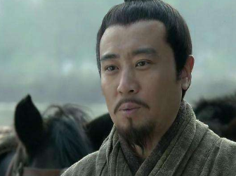 刘备为什么能从一个一无所有的卖鞋匠，变成开国君主？