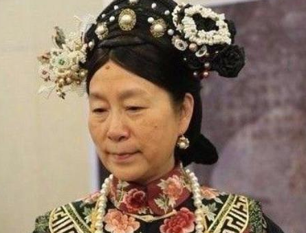 李莲英真的是一个假的太监吗 李莲英和慈禧之间到底是什么关系