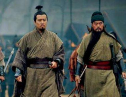 关羽兵败投降曹操，为什么后来又回到刘备身边了？