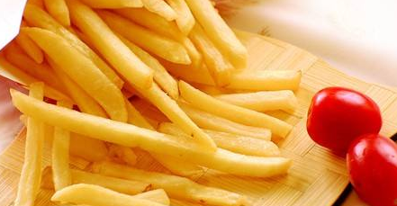 炸薯条是谁发明的?薯条的原料马铃薯来自哪里？