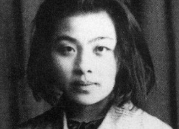 民国另类才女：爱上两个男人，三人同居生活