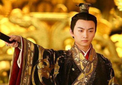 大臣们都支持与匈奴和亲，汉武帝是如何推翻他们的？
