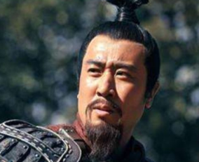三国演义中的刘备是怎样的形象？他的武力值如何？