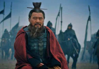 曹操会错过诸葛亮？如果曹操去请诸葛能请到吗？