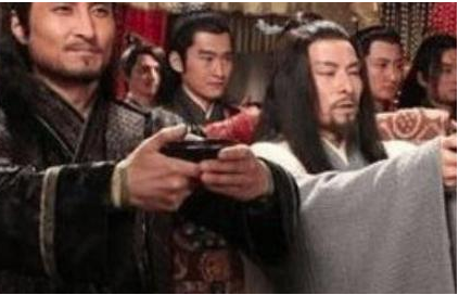 徐茂公为什么会在李世民死后被流放？原来是与太子有关