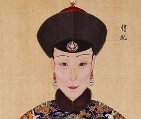 惇妃为什么会被贬？原因是什么