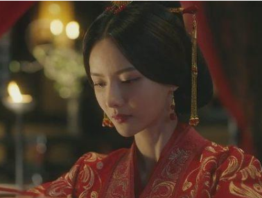 曹丕得到甄姬之后为什么又要处死她？他是什么用意