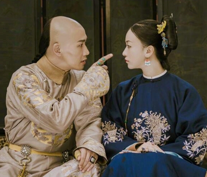 乾隆当初如果够收敛一些的话 估计就差不多六世同堂了