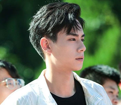 《青春须早为》男主和女主的饰演者是谁 两人的演技怎么样