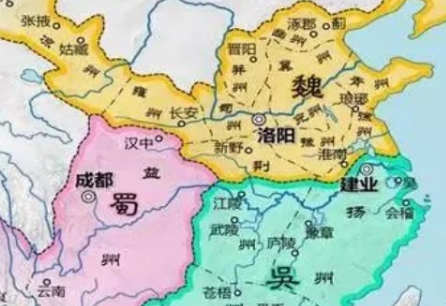 曹操实力强大刘备联合孙权才能对付 曹操强大是因为占据中原地区吗
