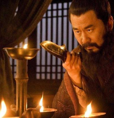 陈宫作为曹操第一个好友 两人的友谊为何没有长久下去
