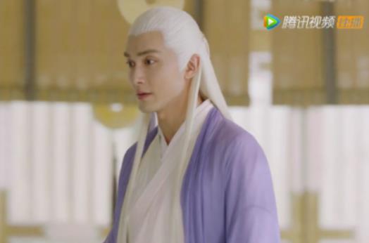 《三生三世枕上书》凤九在天宫泡温泉，连宋为什么偷看？
