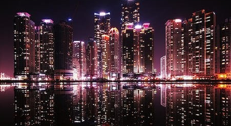 《摩天大楼》是什么题材的电视剧 该剧讲述了什么故事
