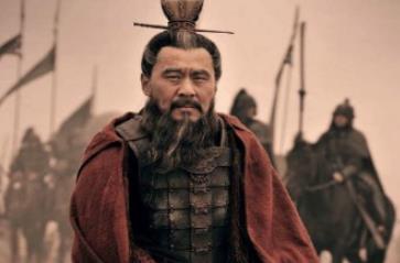 袁绍一生有六次机会打败曹操，他是怎么错过的？