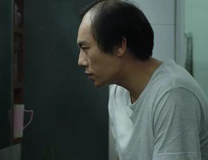 《隐秘的角落》张东升秃头是怎么回事 张东升和老婆离婚的导火索是什么
