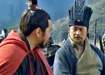 荀彧为什么会放弃刘备投奔曹操？原因是什么