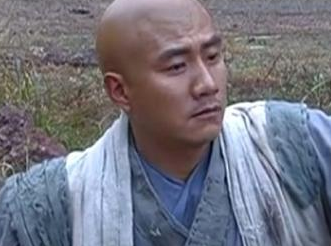 在郭子兴的眼皮子底下朱元璋是怎么暗自壮大的？靠的是什么