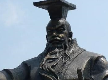 姜小白是如何夺得帝位成功登基的？他最后又是怎么死的？
