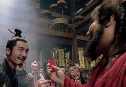 朱贵是什么人？梁山的三朝元老，立功无数