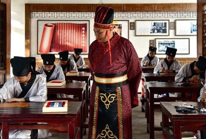 哪些人不能参加科举考试？原因是什么？