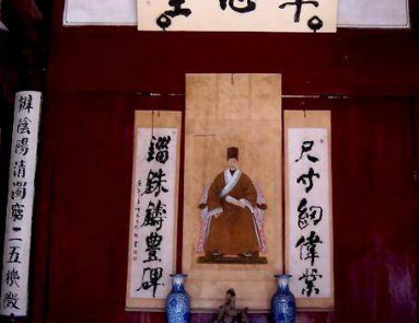 “珠算一代宗师”程大位，写成《算法纂要》