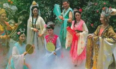 黎山老母辈分极高，为什么她会害怕毗蓝婆？