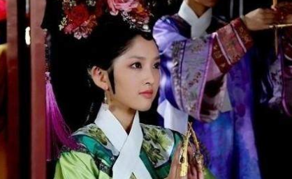 佳贵妃58岁封贵妃，历经五朝，熬死四位皇帝