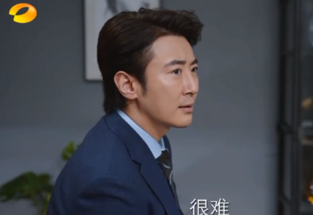《亲爱的自己》胡总的为人如何 饰演胡总的人是谁