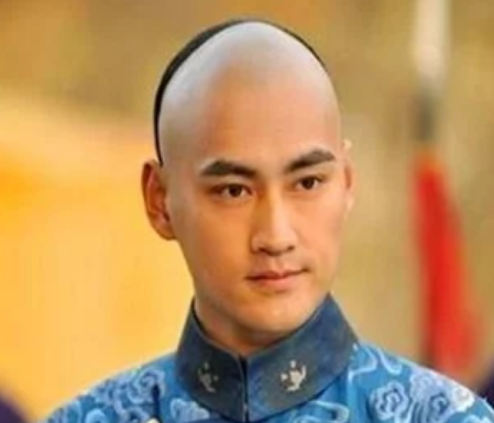 雍正坐稳皇位13年全靠此人 雍正后来是怎么对待他的