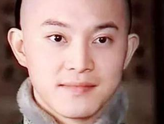 和珅为什么给自己的儿子取名丰绅殷德?原因是什么