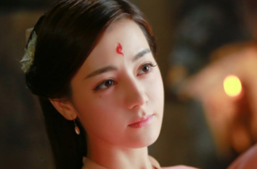 《三生三世枕上书》苏陌叶喜欢谁？他最后结局如何？