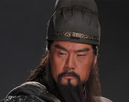 曹操为什么招揽不了关羽 看看刘备给关羽的工资就知道了