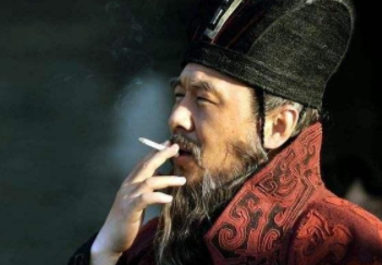 曹操为什么不做开国皇帝？曹操有哪些顾虑？