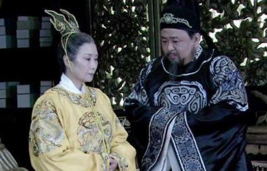 狄仁杰深得武则天信任，为何做了四个月宰相就被贬了？